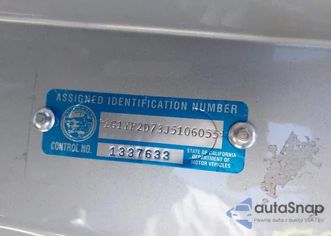 2018 Chevrolet Corvette Stingray z USA, uszkodzony, nr VIN 1G1YF2D73J5106055